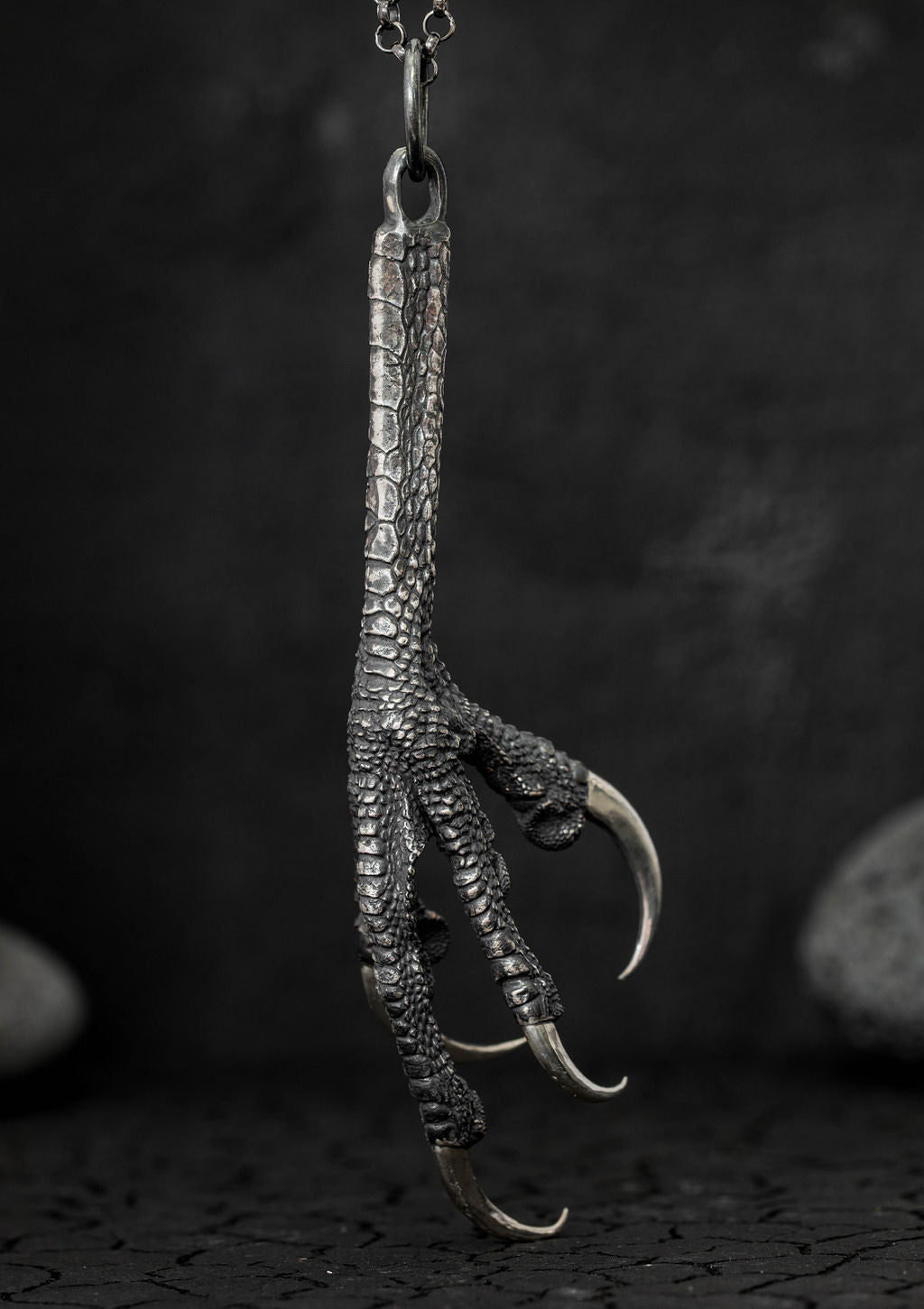 Veðrfölnir - Hawk talon necklace in solid sterling silver