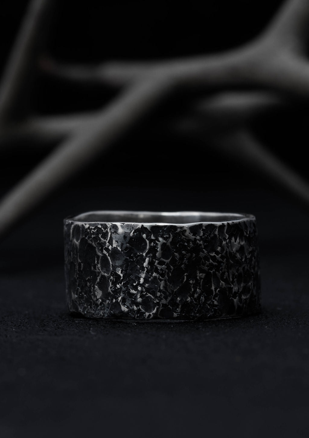 Trēow -  Engravable tree bark ring in textured solid sterling silver