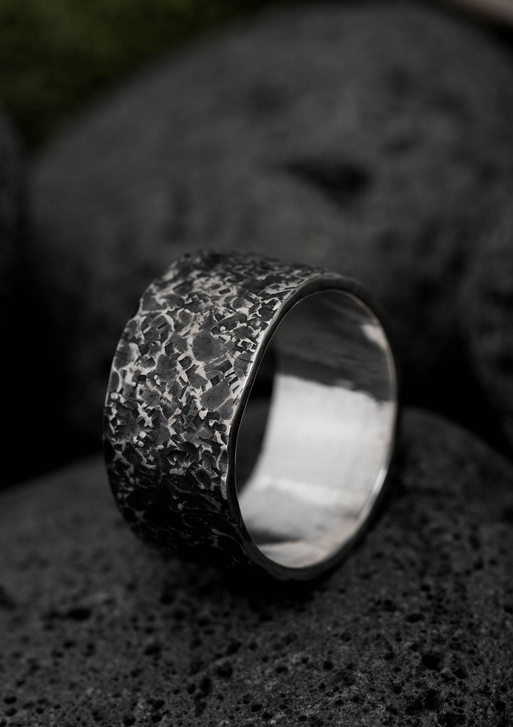 Trēow -  Engravable tree bark ring in textured solid sterling silver