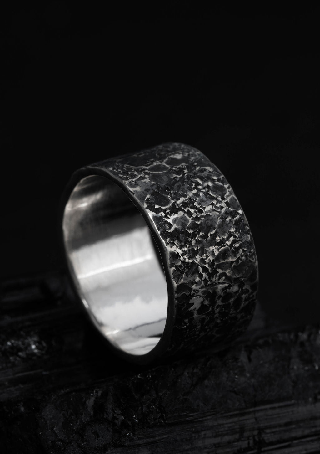 Trēow -  Engravable tree bark ring in textured solid sterling silver