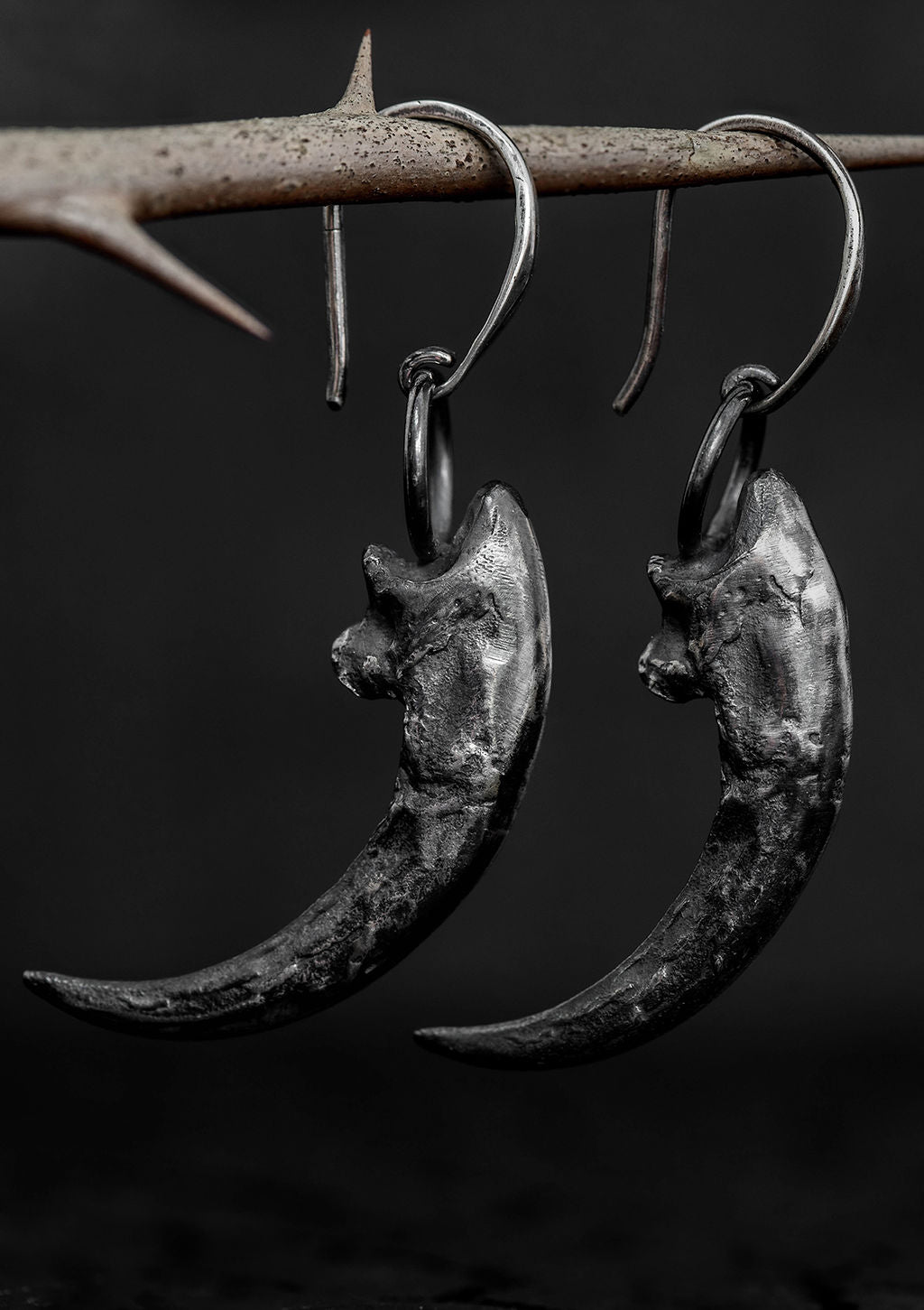 Myrkr - Owl talon dangle earrings in solid sterling silver