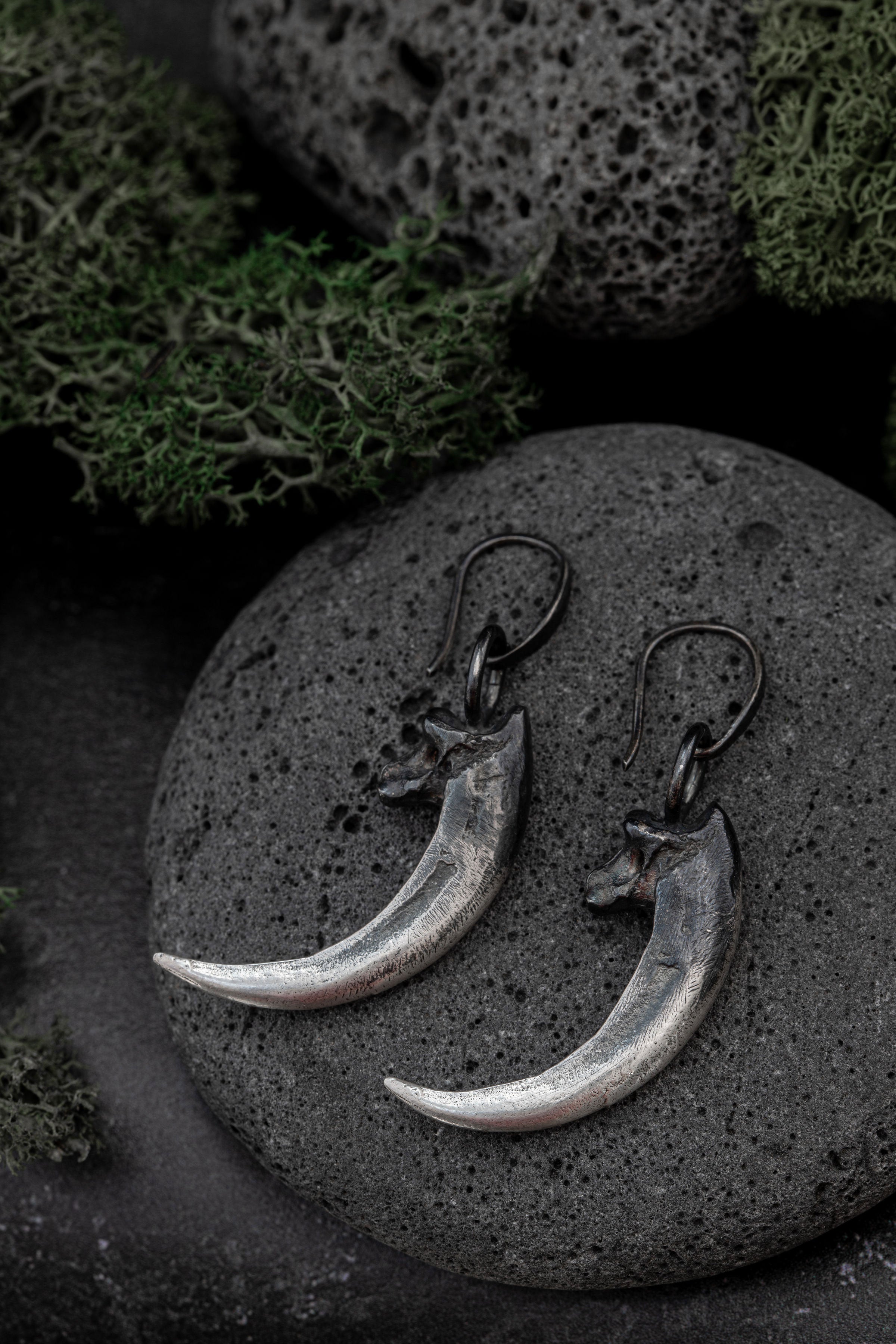 Morrigu - Raven talon earrings in solid sterling silver